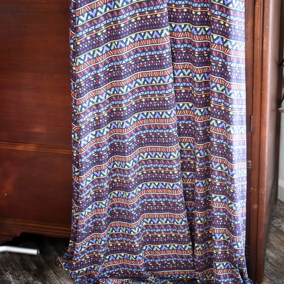 LuLaRoe Ana - Picture 2 of 3